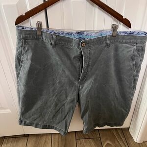 Tommy Bahama Men's Washed Gray Flat Front Shorts